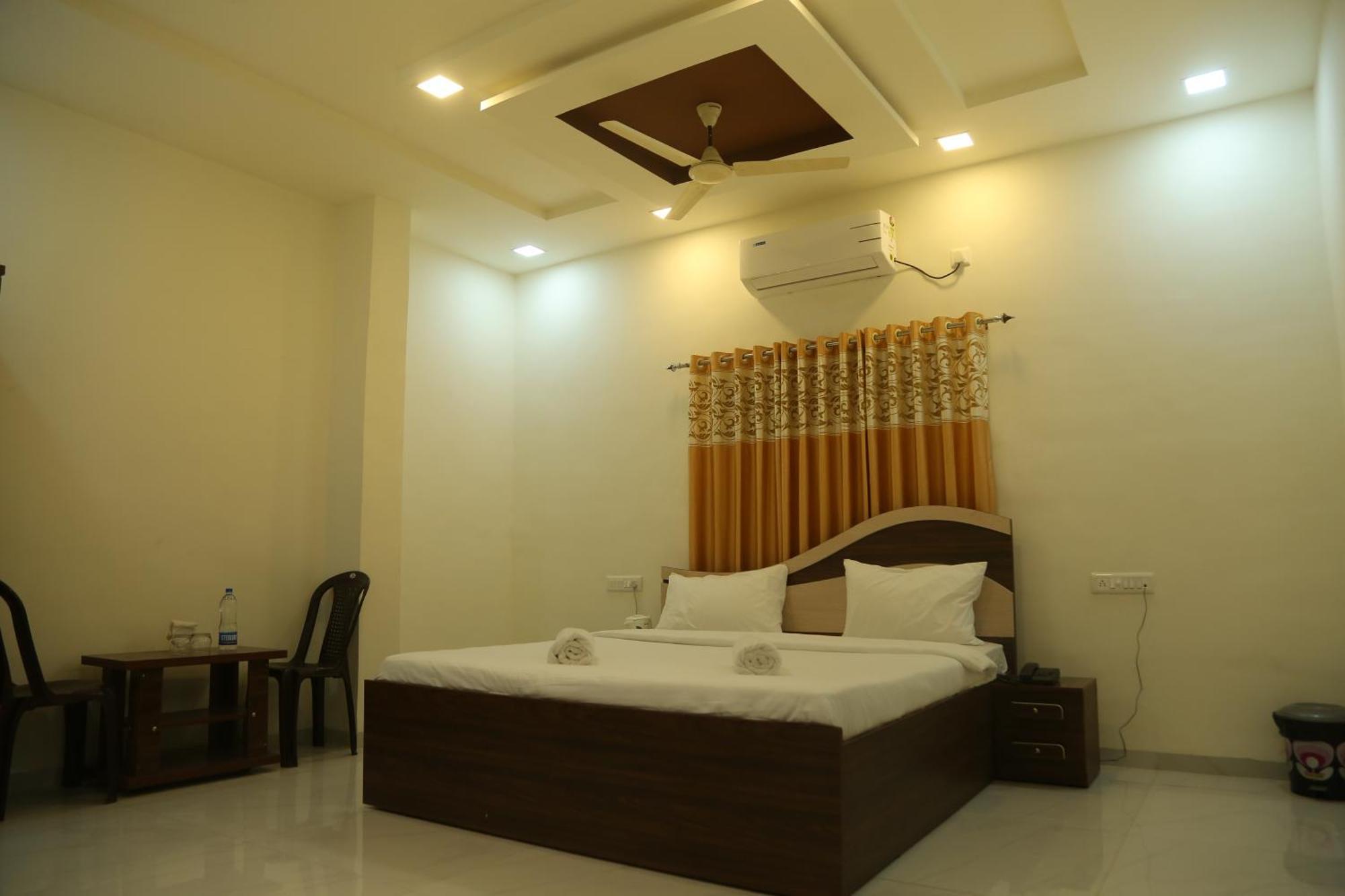 Rudraksh Nagthane Satara Extérieur photo